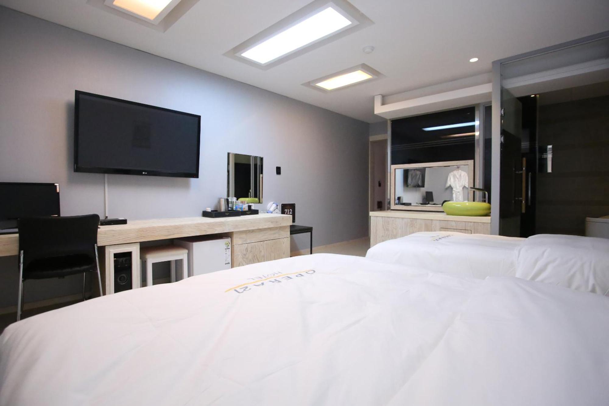 Opera 21 Hotel Čondžu Exteriér fotografie